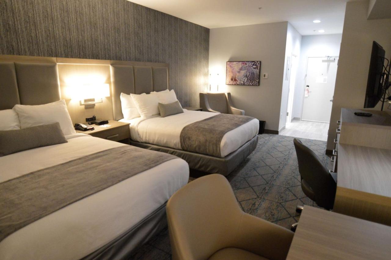 Queen Room with Two Queen Beds with Kitchenette at Best Western Plus Executive Residency Oklahoma City I-35