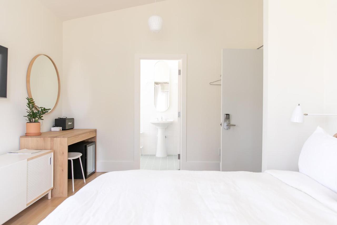 | Guest House Raleigh
