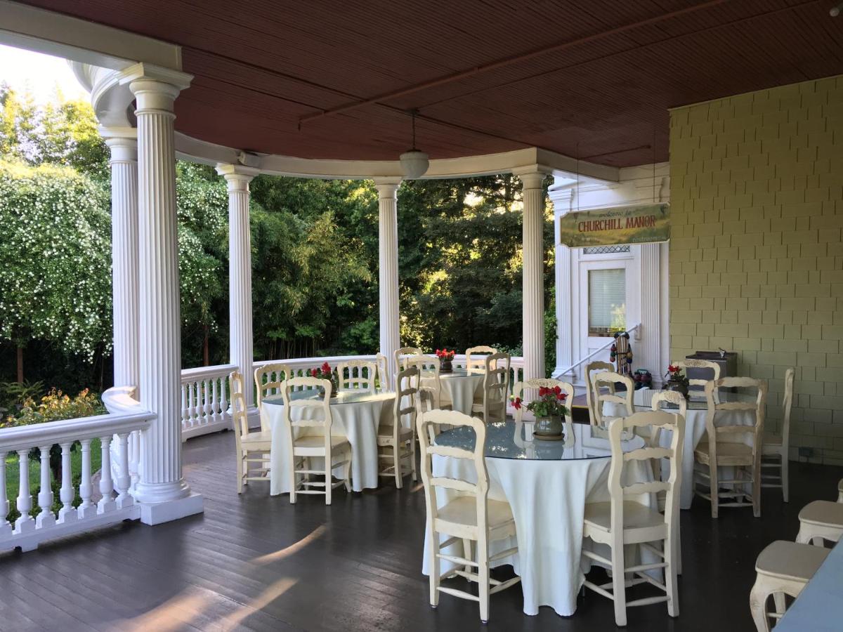 | Churchill Manor