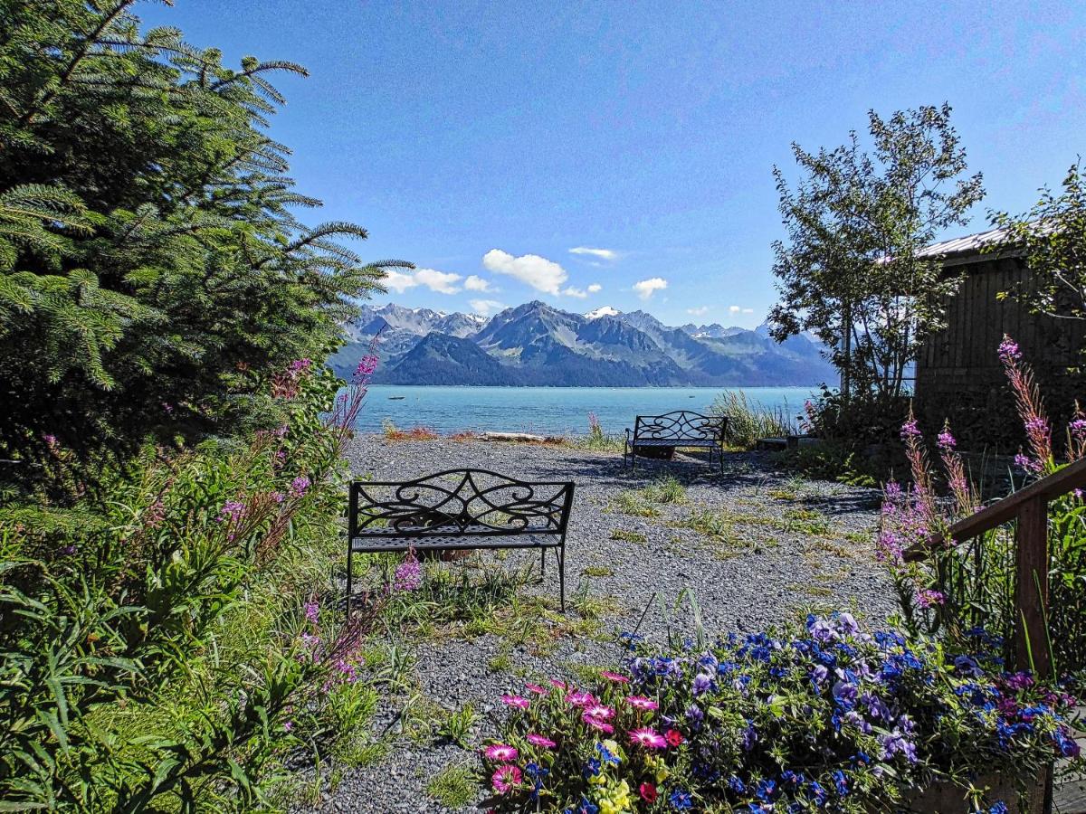 | Angels Rest on Resurrection Bay LLC