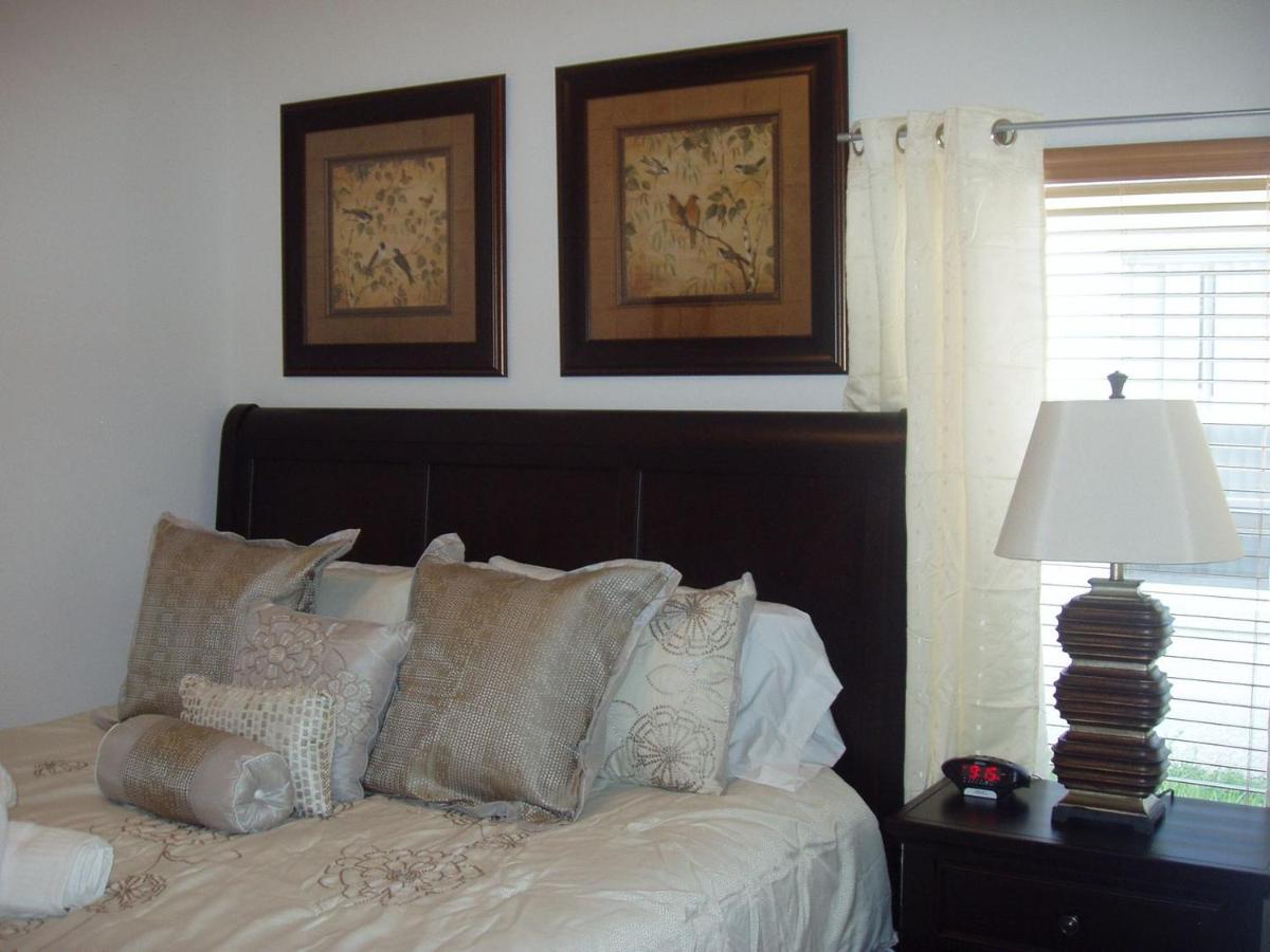 | Your perfect family holiday! Private pool, Games Room, 12 Mins to Disney