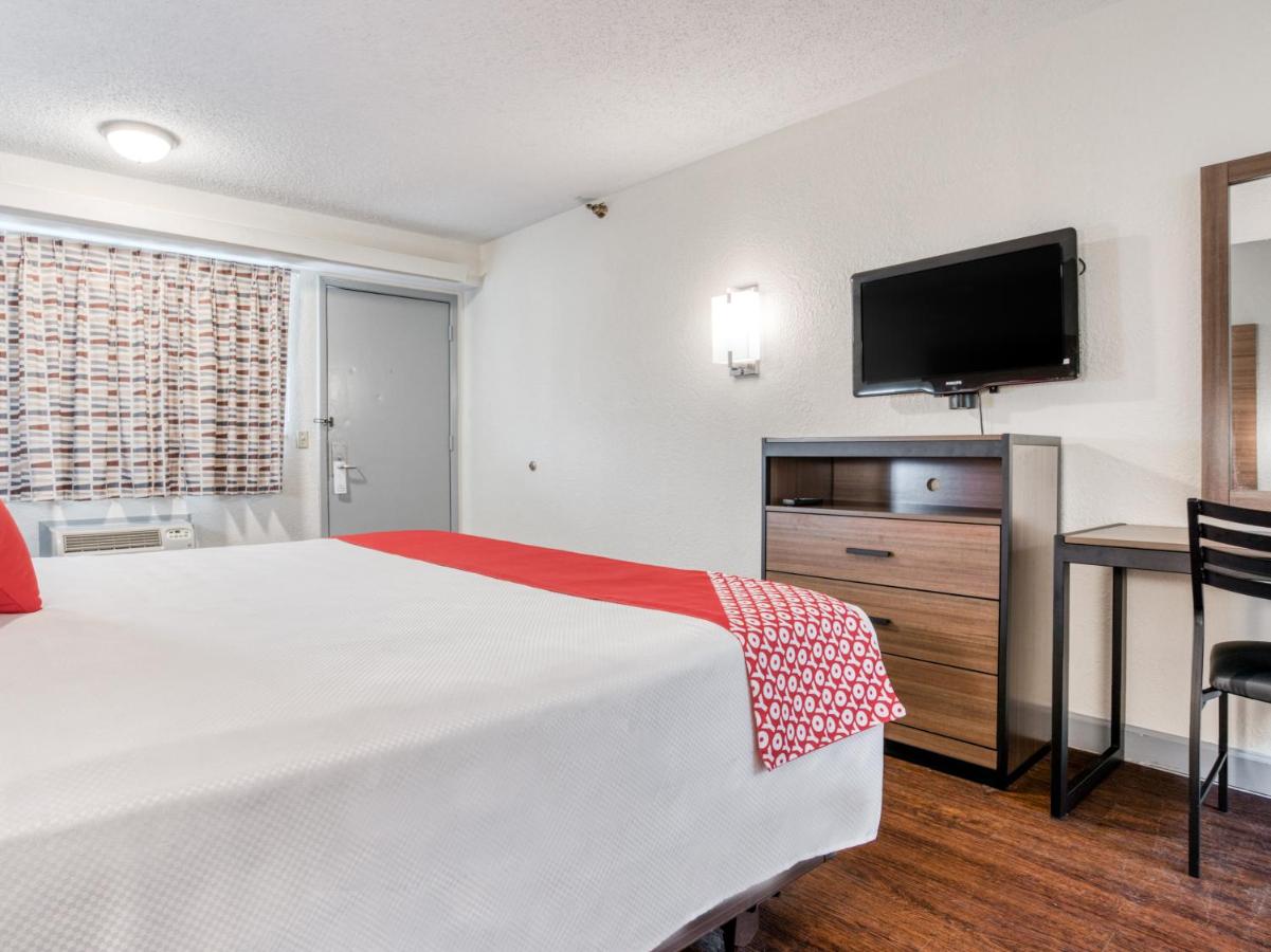 | Dallas Love Field Inn
