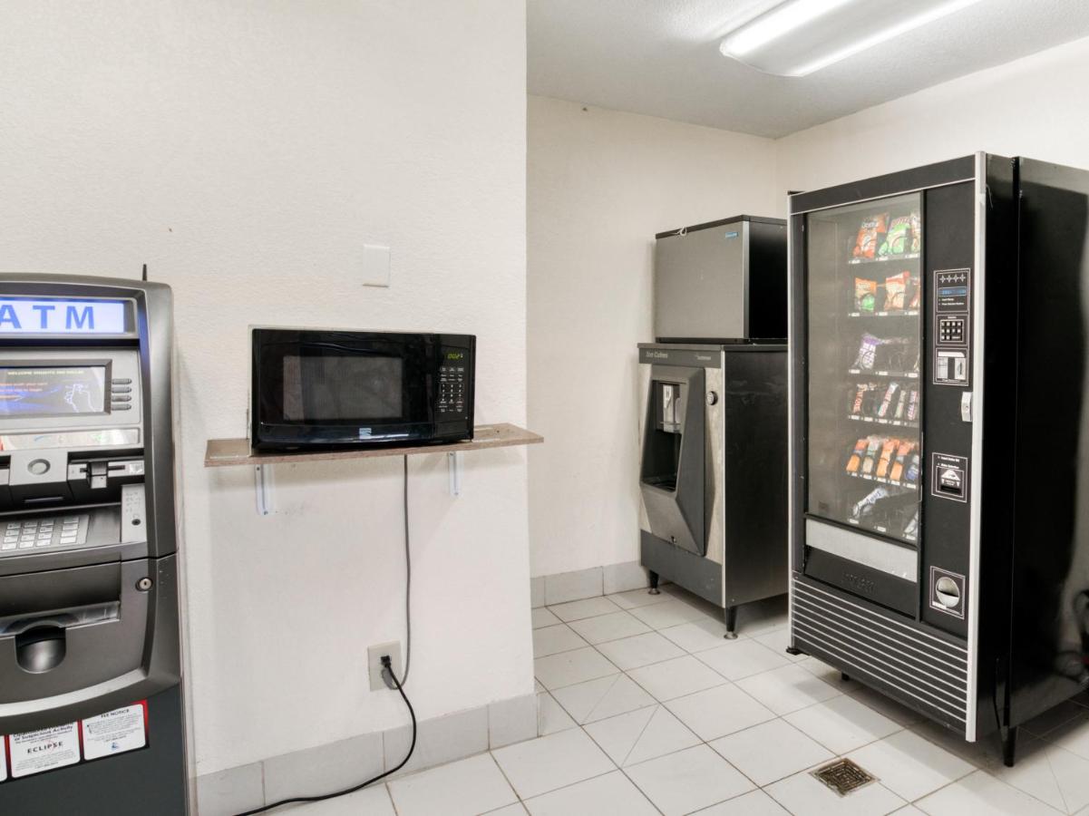 | Dallas Love Field Inn