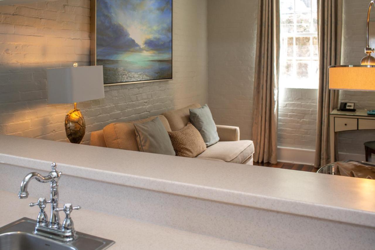 | Olde Harbour Inn, Historic Inns of Savannah Collection