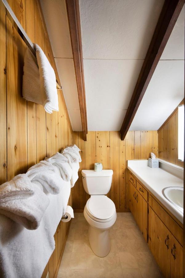 | 34 Grandmas Cabin