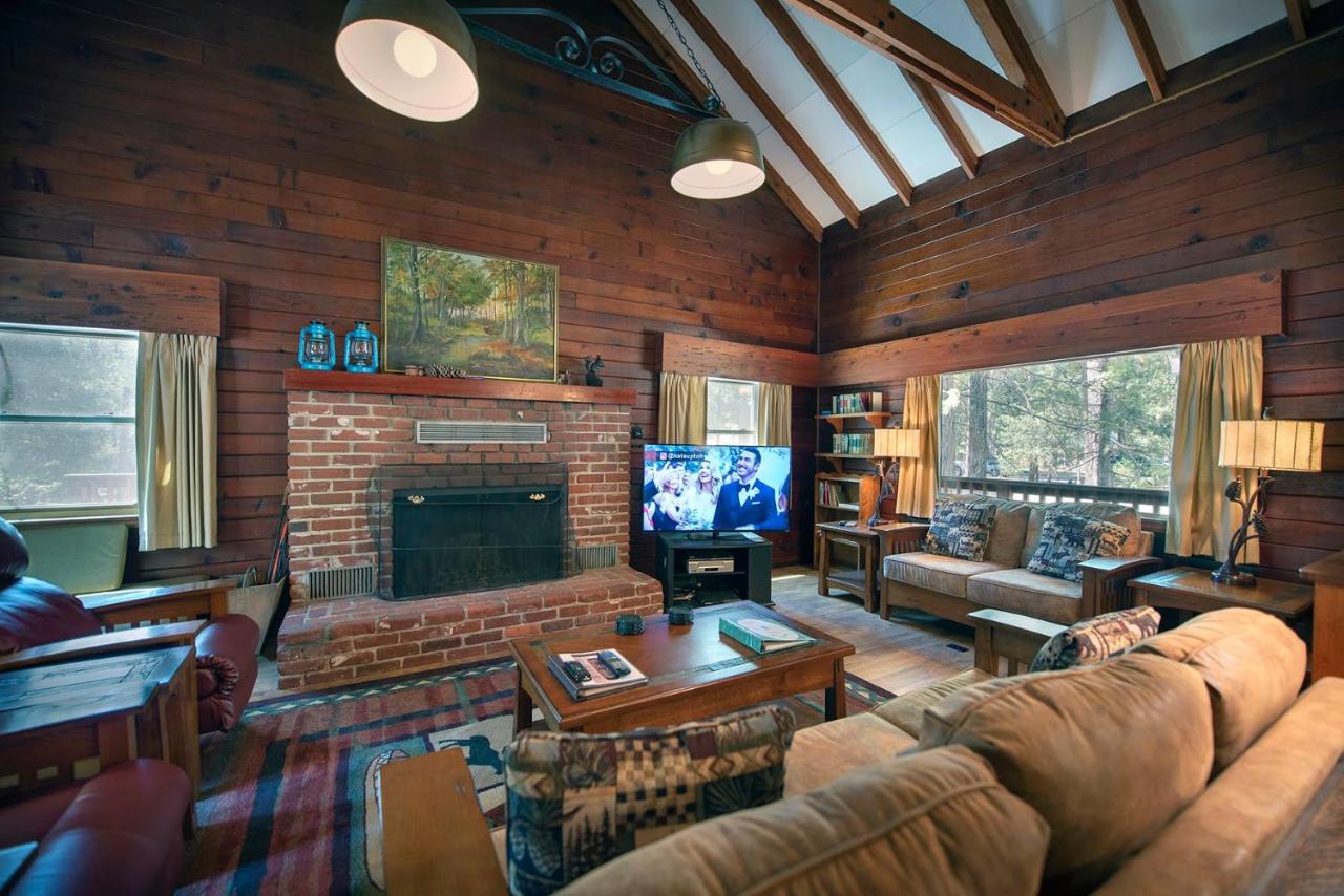 | 34 Grandmas Cabin