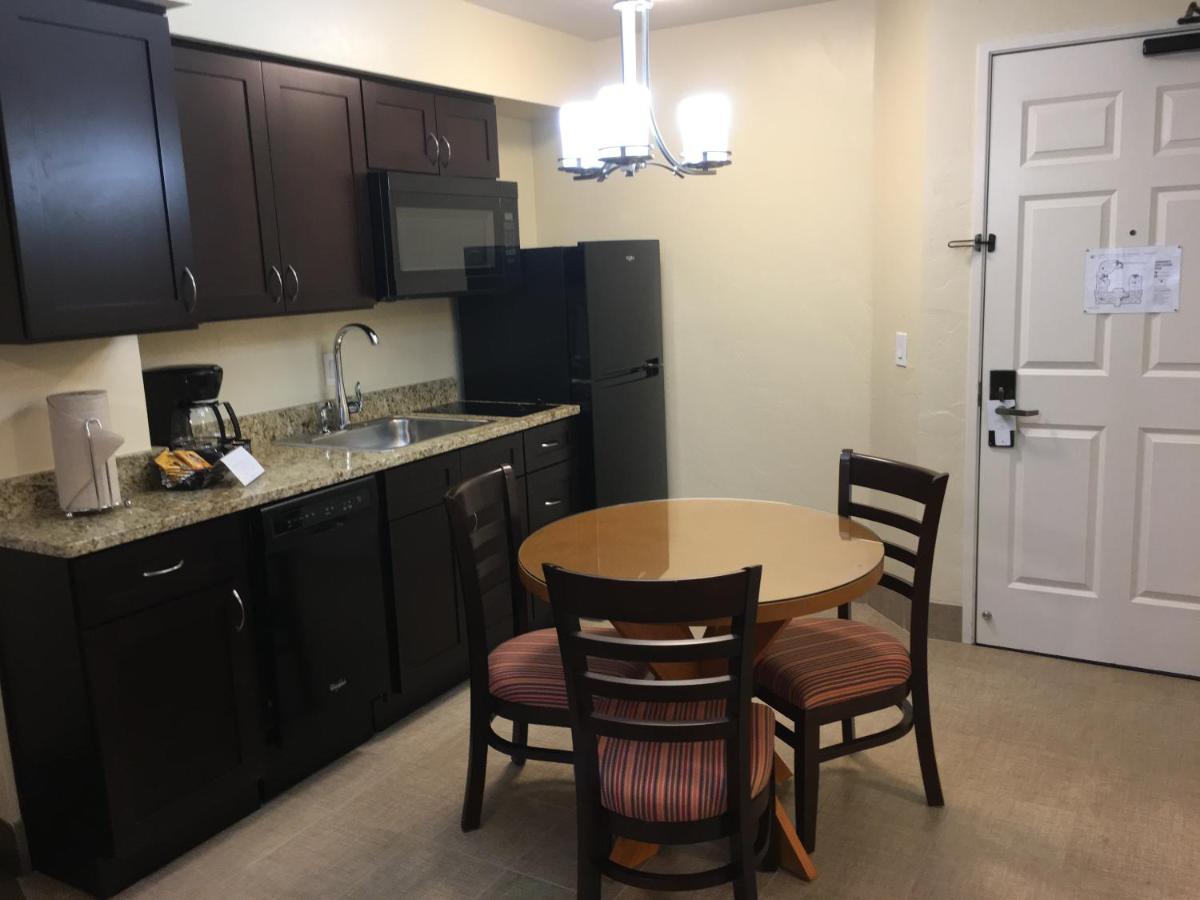 Two-Bedroom Suite at Hilton Vacation Club Varsity Club Tucson