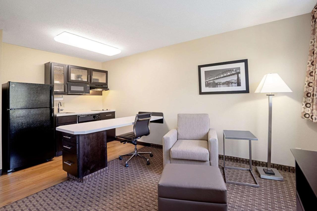 Single Room at MainStay Suites Chattanooga Hamilton Place