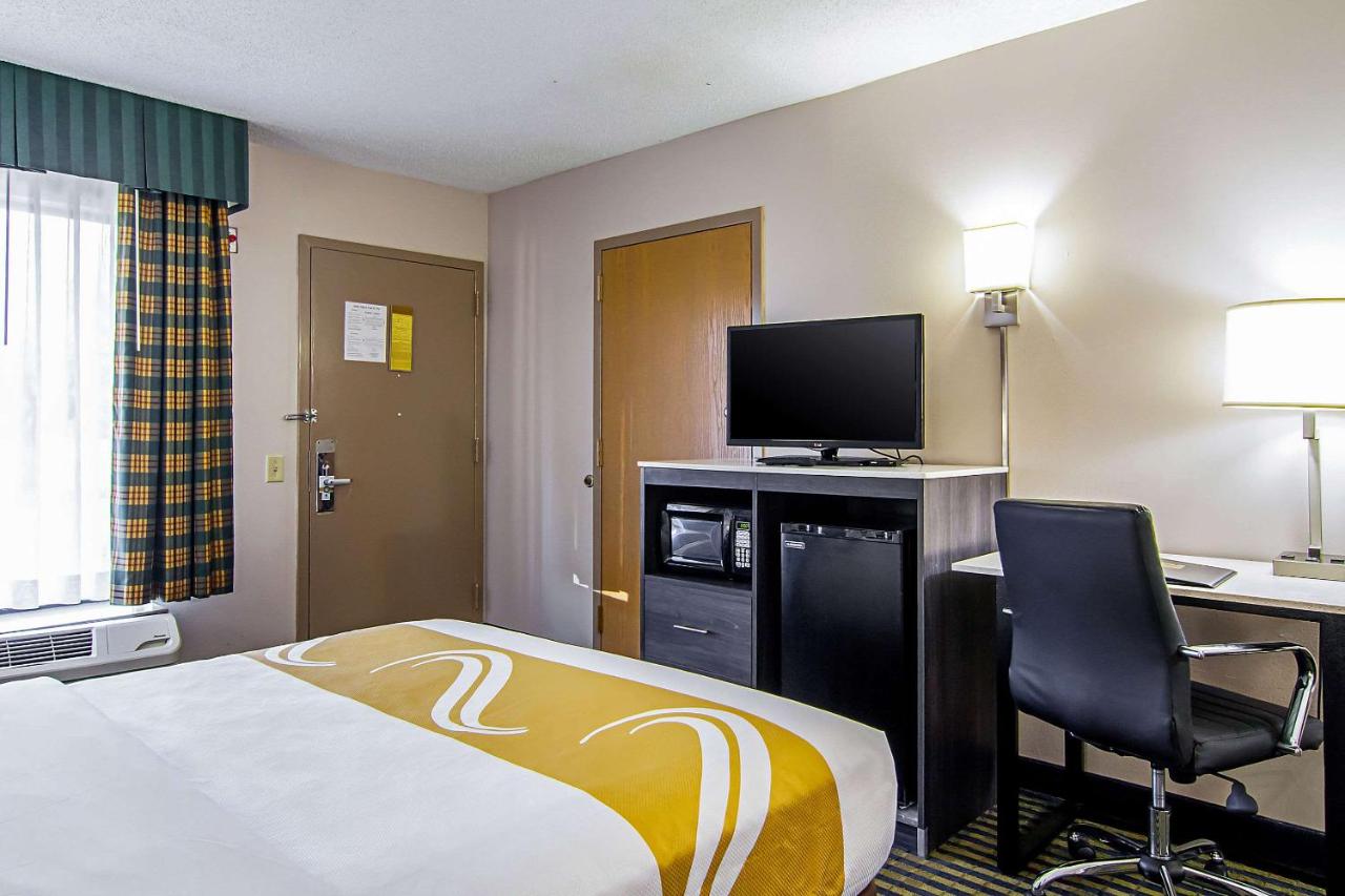 Efficiency Room - Accessible/Non-Smoking at Quality Inn Savannah I-95