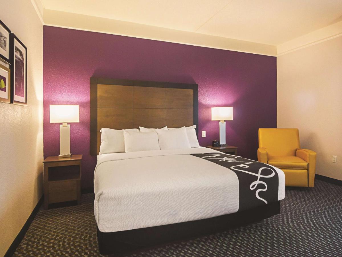  | La Quinta Inn & Suites by Wyndham Oklahoma City - NW Expwy