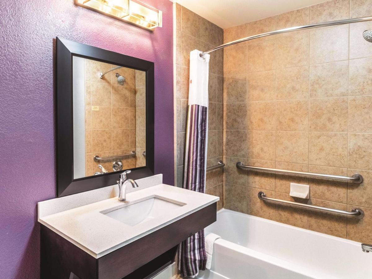 Two Bedroom Suite at La Quinta Inn & Suites by Wyndham Mission at West McAllen