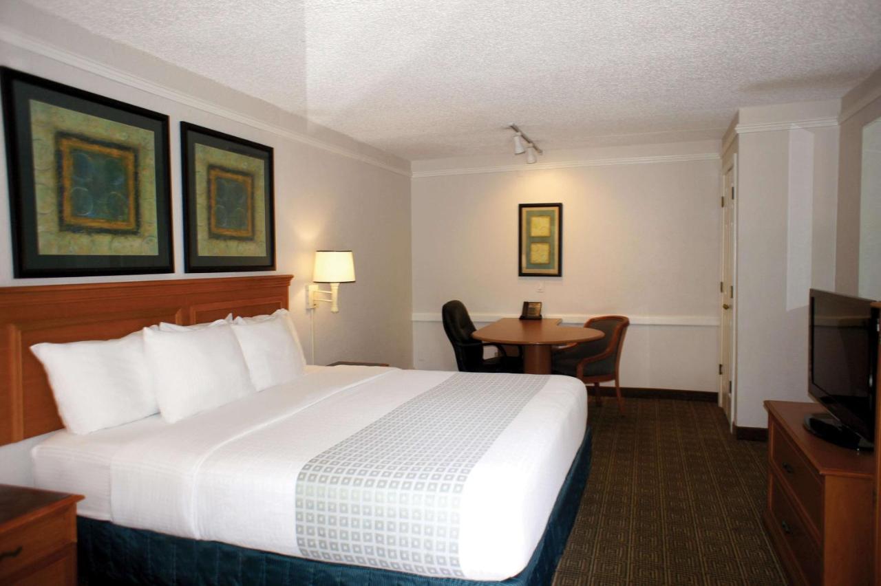 Deluxe King Room - Non-Smoking at La Quinta Inn by Wyndham Tallahassee North