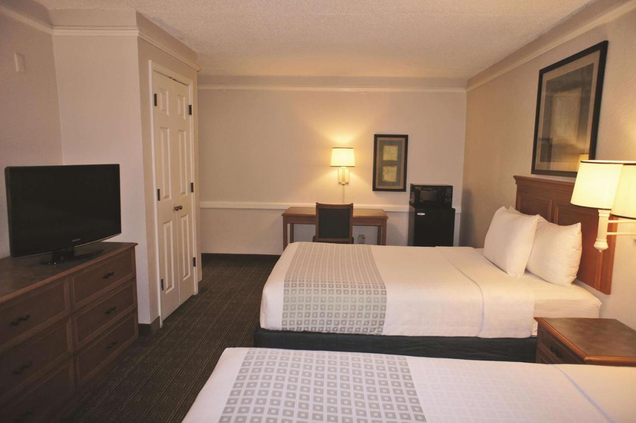 Deluxe Double Room with Two Double Beds - Non-Smoking at La Quinta Inn by Wyndham Tallahassee North