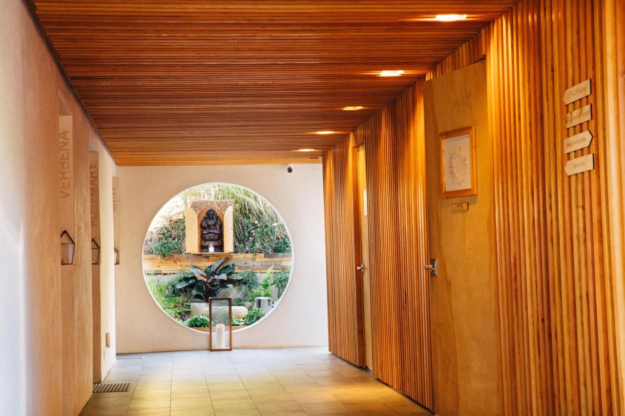 | Inn at Moonlight Beach