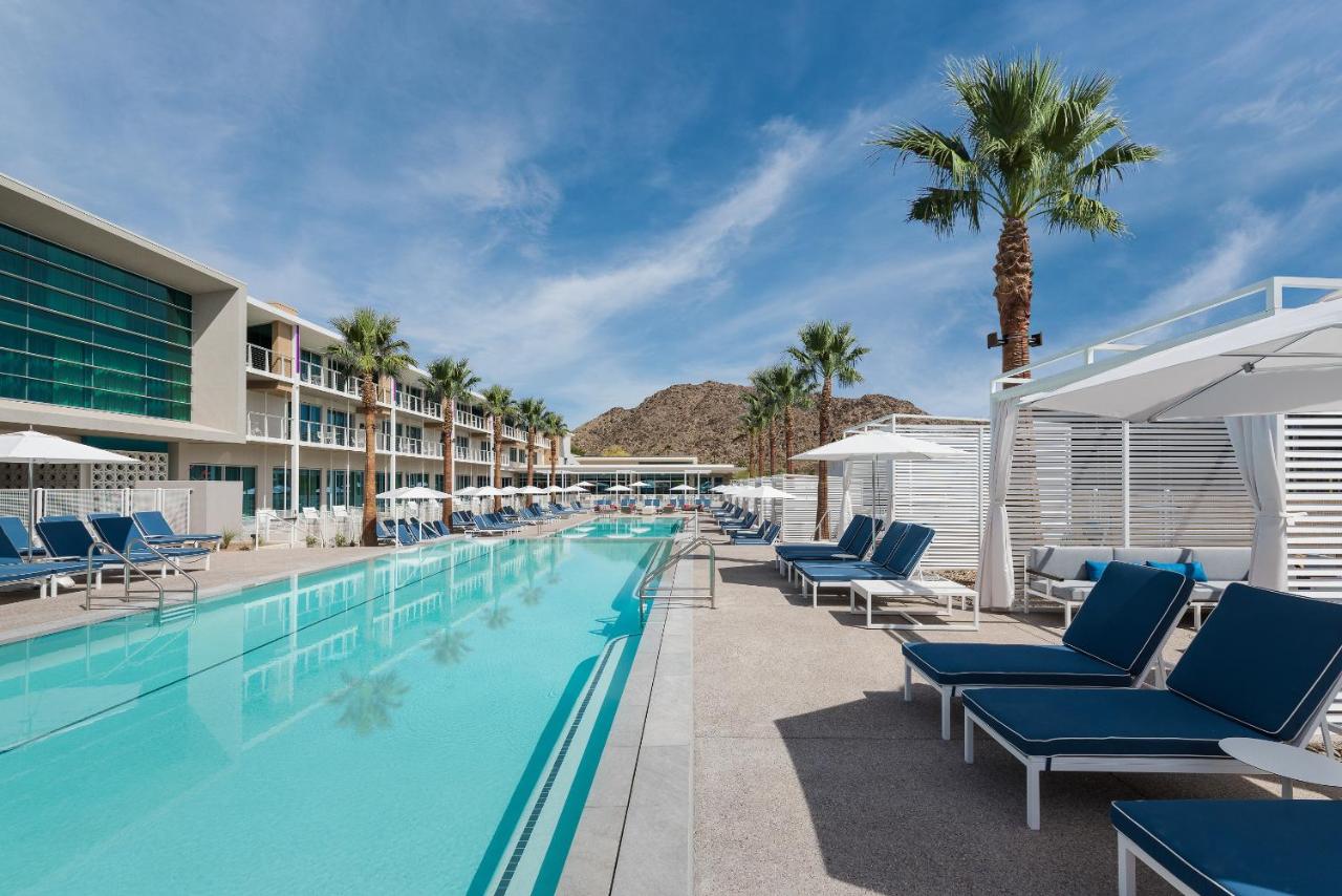Cabana Premium King at Mountain Shadows Resort Scottsdale