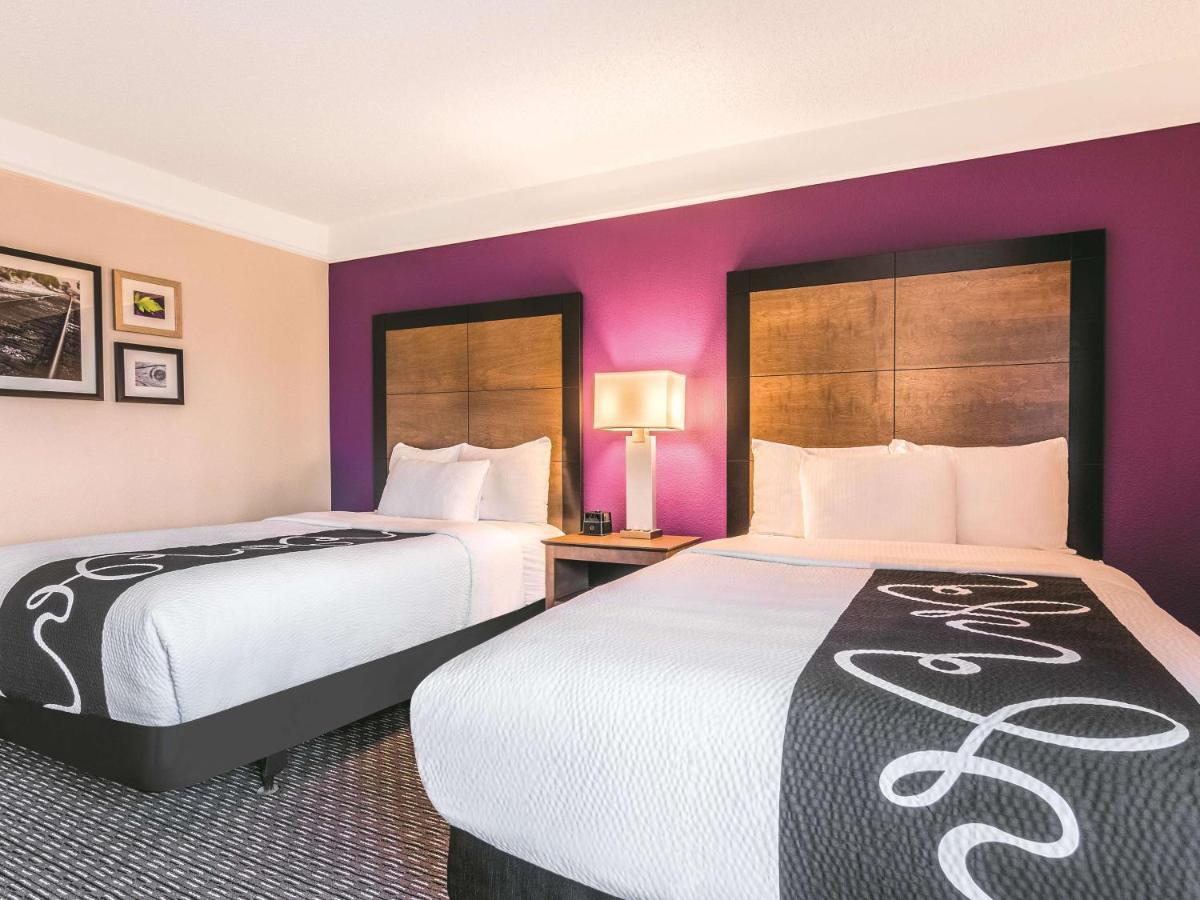 Deluxe Room with Two Double Beds at La Quinta Inn & Suites by Wyndham Shreveport Airport