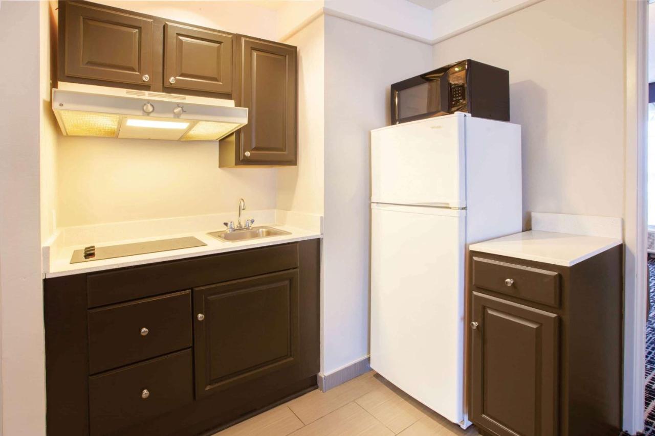  | La Quinta by Wyndham Cincinnati Airport Florence