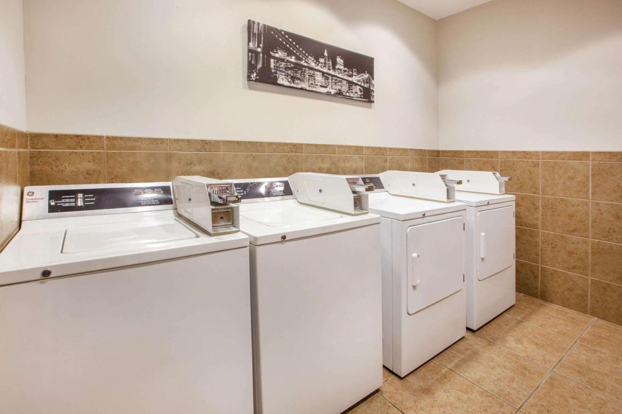  | La Quinta by Wyndham Cincinnati Airport Florence