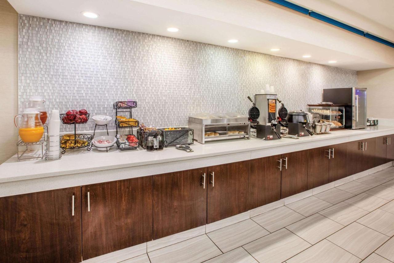  | La Quinta by Wyndham Cincinnati Airport Florence