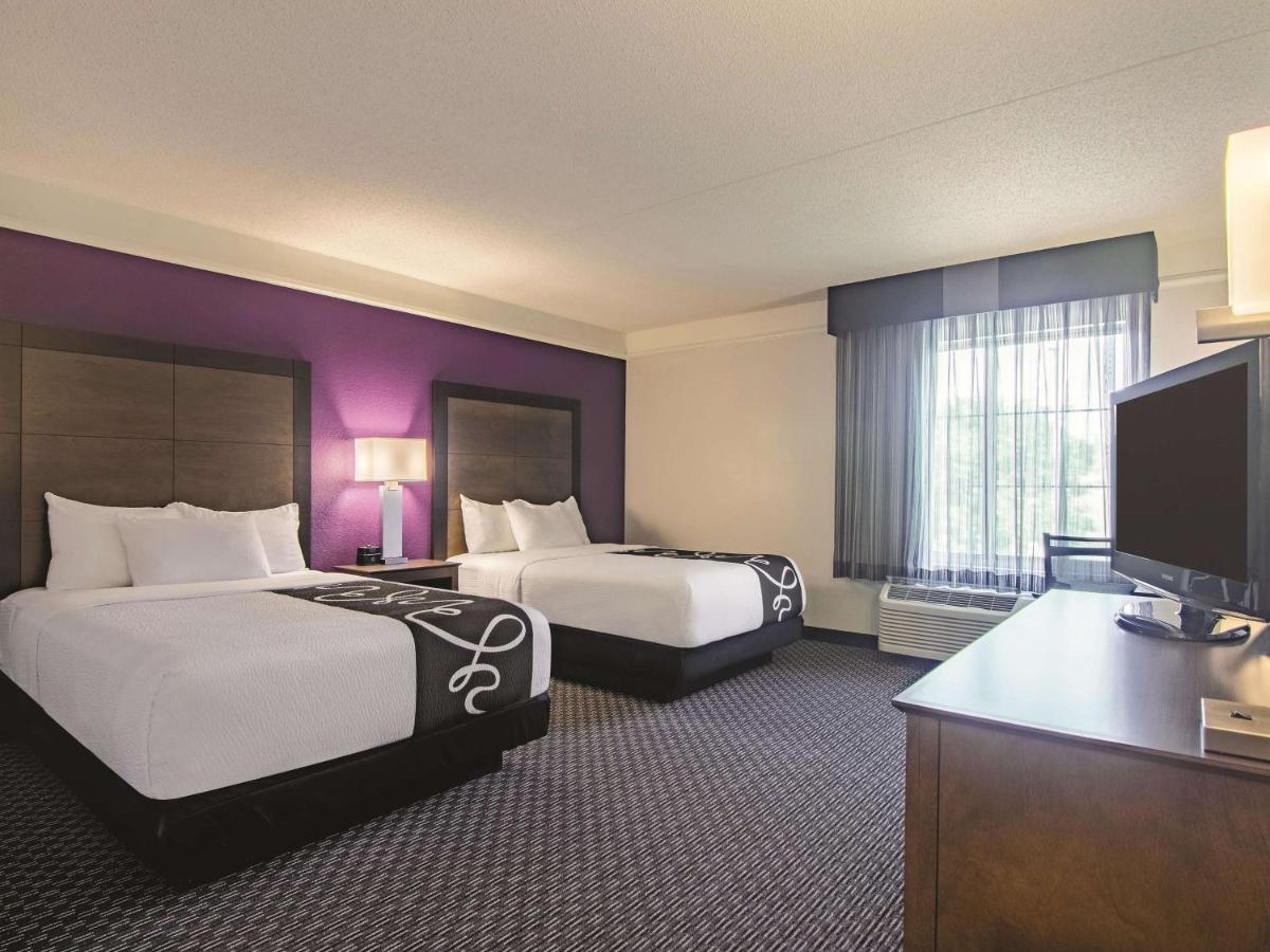Double Room with Two Double Beds and View - Non-Smoking at La Quinta Inn & Suites by Wyndham Oklahoma City Norman