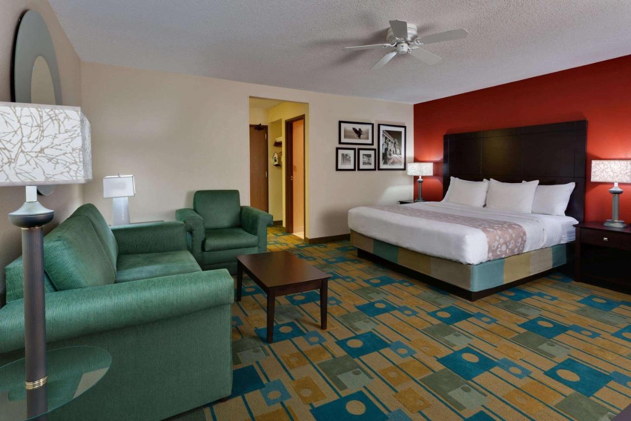 Executive King Room at La Quinta Inn & Suites by Wyndham Plattsburgh