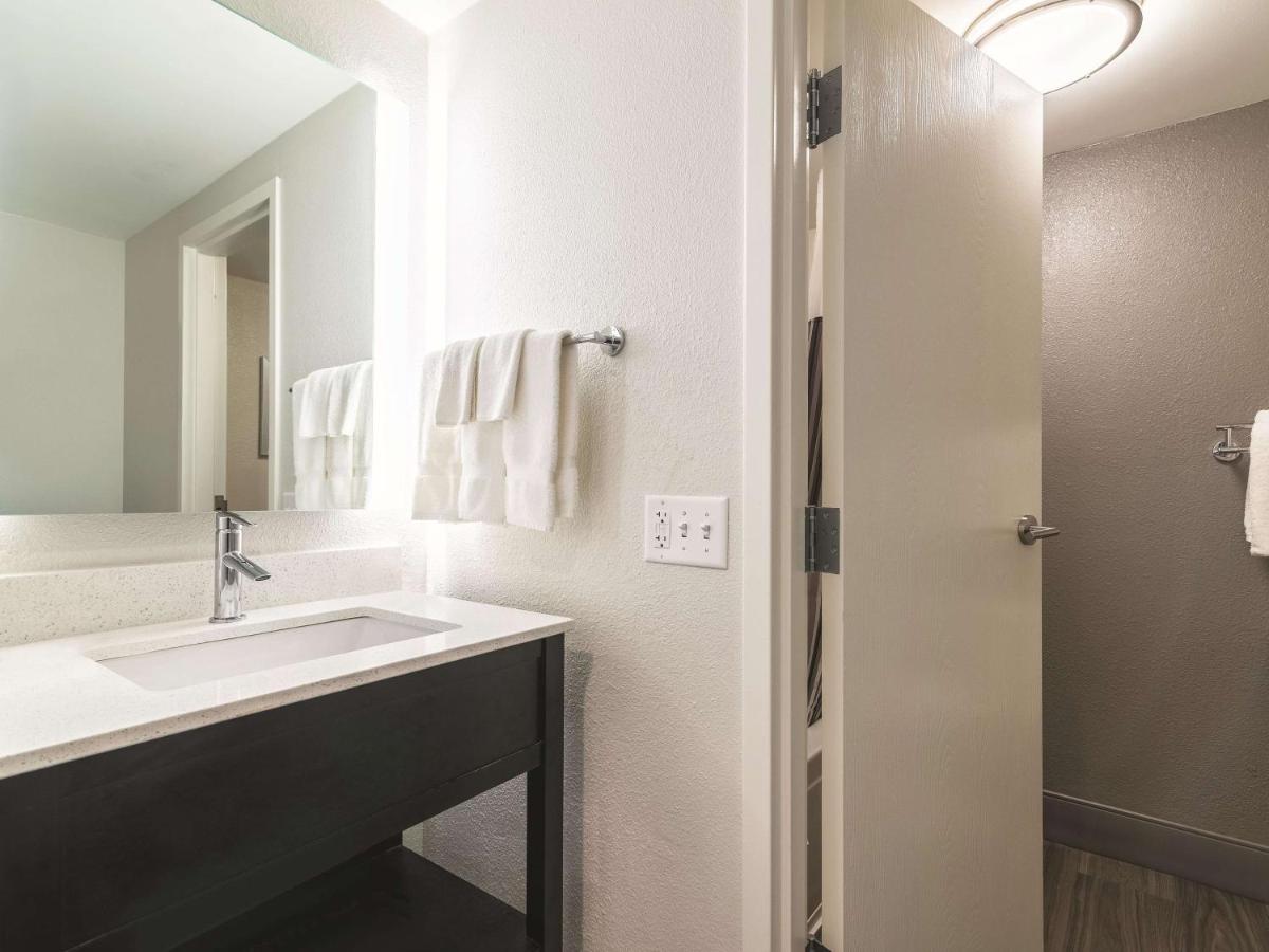 | La Quinta by Wyndham Salem NH