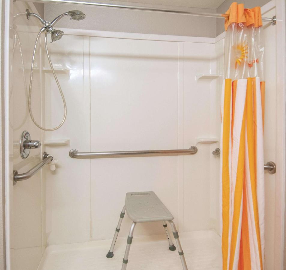 1 Double Bed, Mobility/Hearing Accessible Room, Roll-In Shower, Non-Smoking at La Quinta Inn by Wyndham San Antonio Brooks City Base