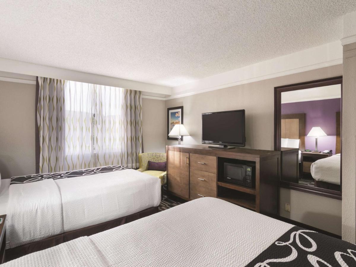 Double Room with Two Double Beds - Mobility Access/Non-Smoking at La Quinta Inn by Wyndham Jupiter
