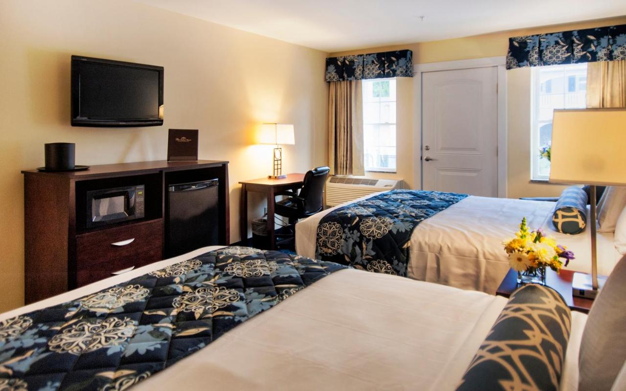 | Bar Harbor Manor