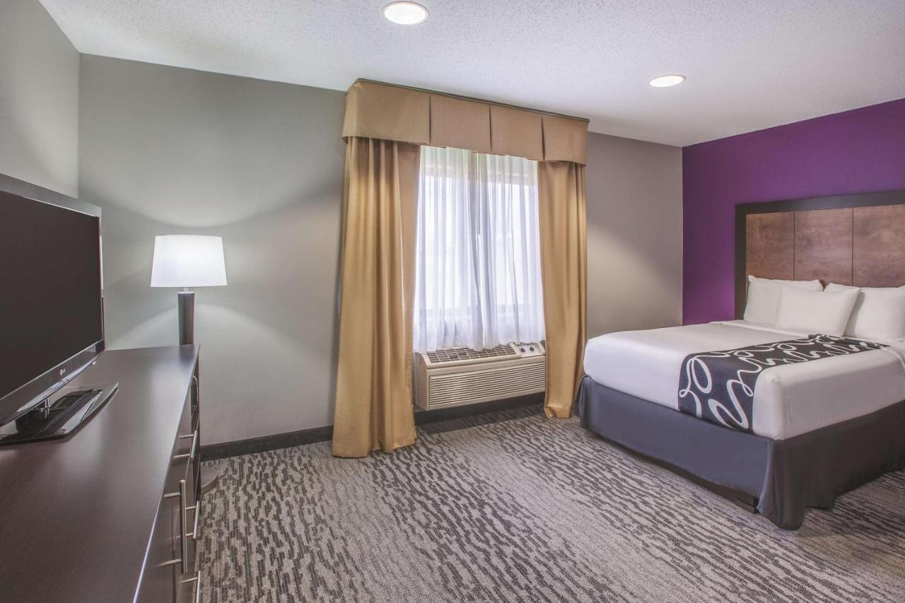 Double Room - Non-Smoking at La Quinta Inn & Suites by Wyndham Erie