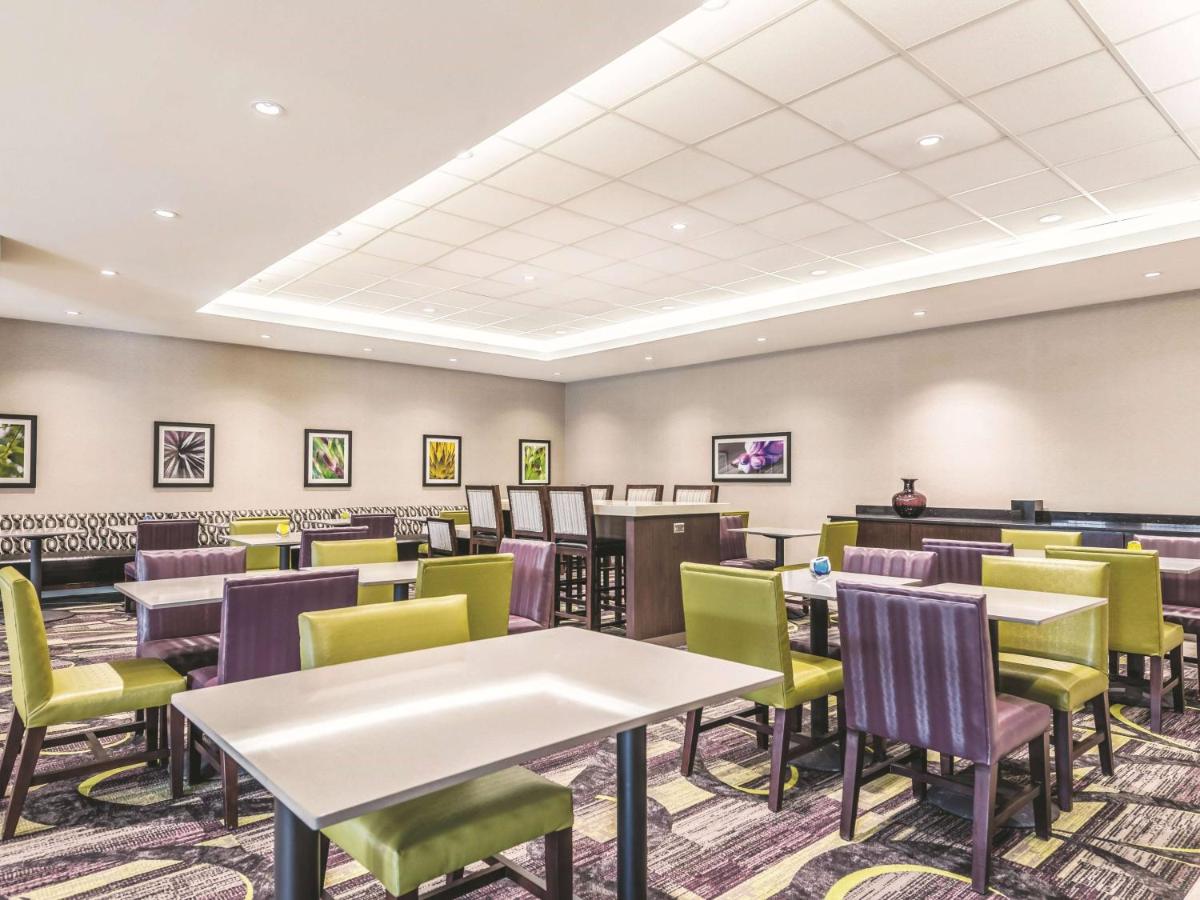  | La Quinta by Wyndham Cincinnati Sharonville