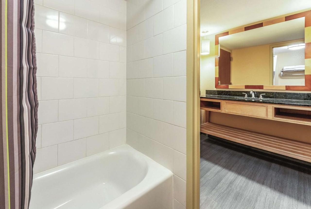 Double Room with Two Double Beds - Non-Smoking at La Quinta Inn & Suites by Wyndham Naples Downtown