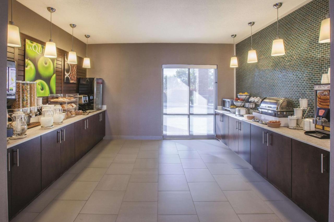 | La Quinta by Wyndham Philadelphia Airport