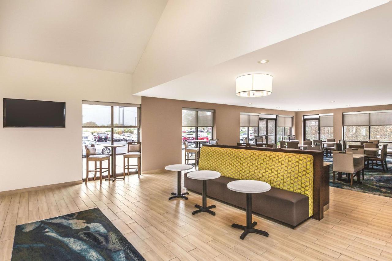 | La Quinta by Wyndham Philadelphia Airport