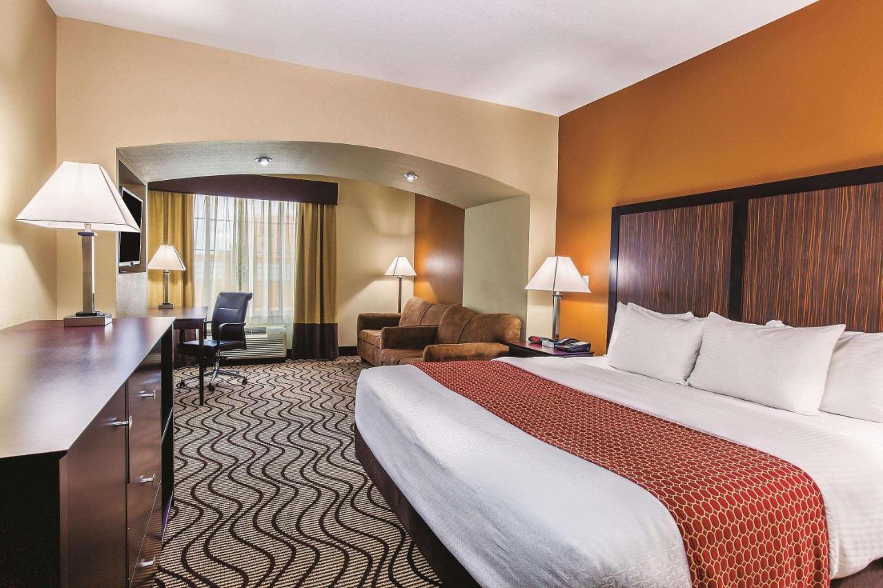  | La Quinta by Wyndham Cotulla