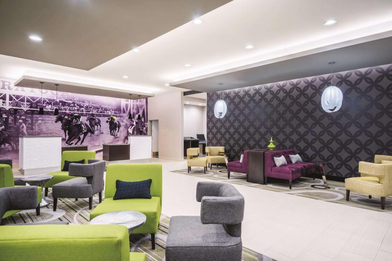 | La Quinta by Wyndham Clifton Park