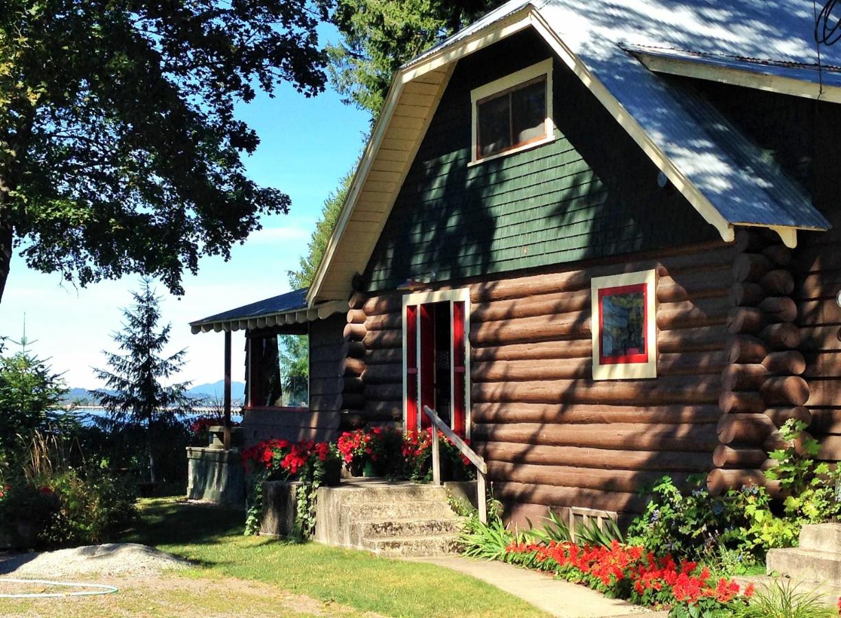 | Sleep's Cabins