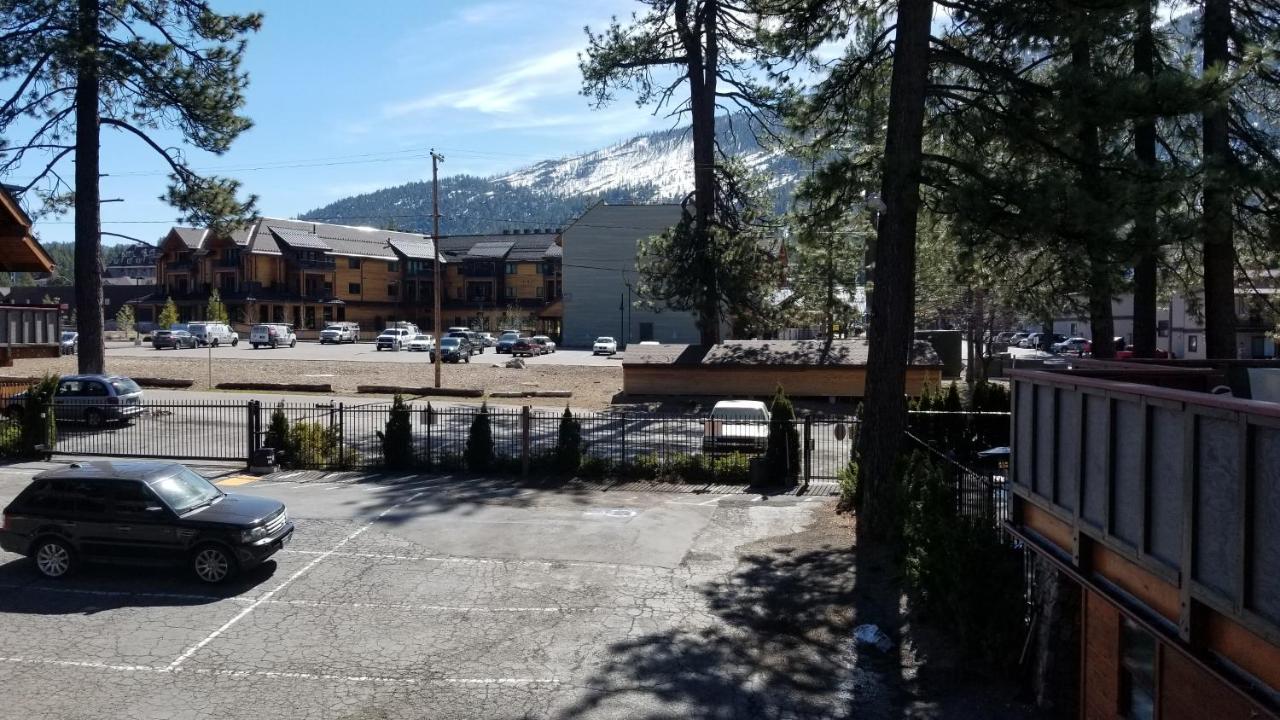 | Gondola Lodge