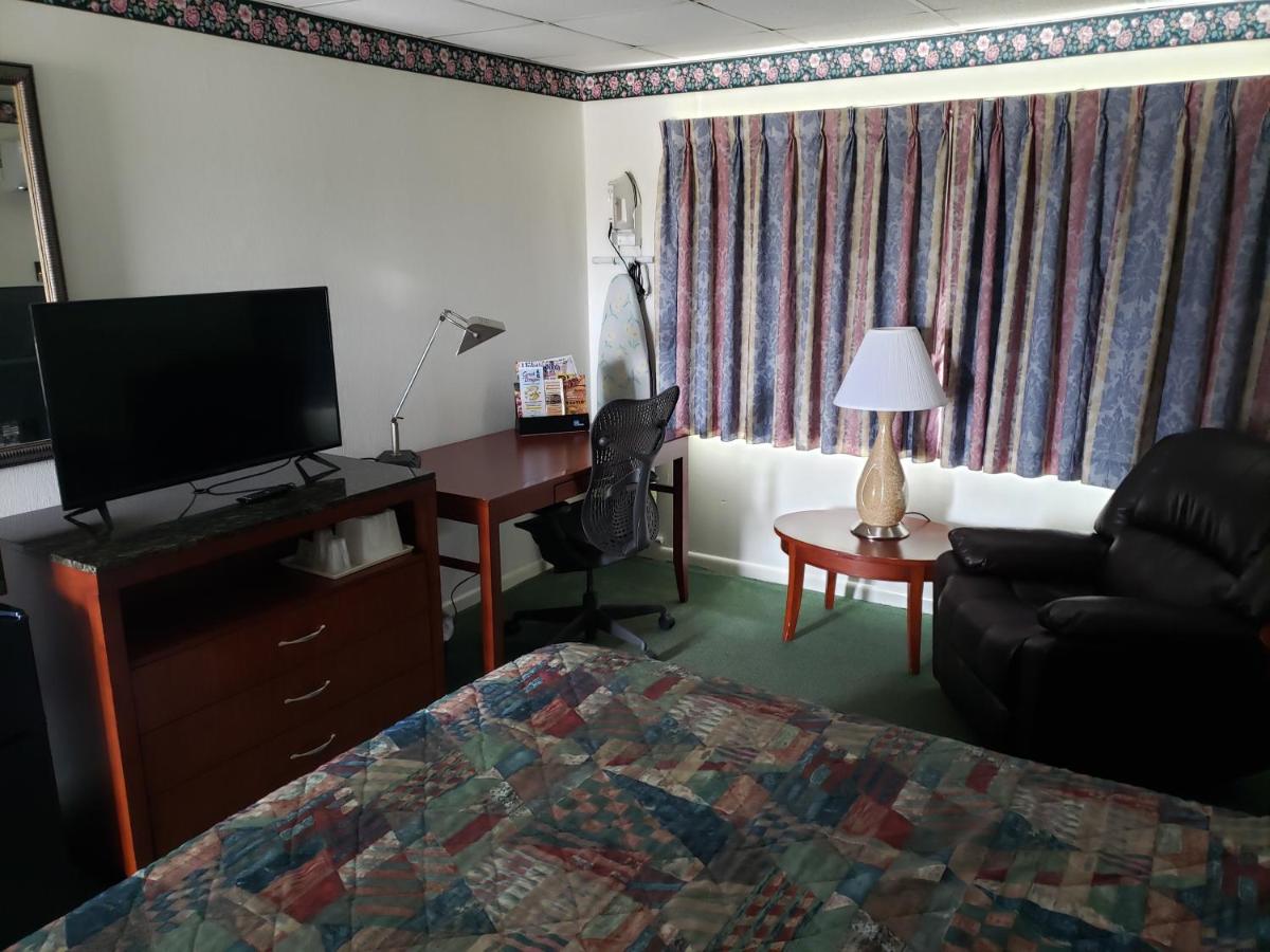 | Huntingdon Motor Inn