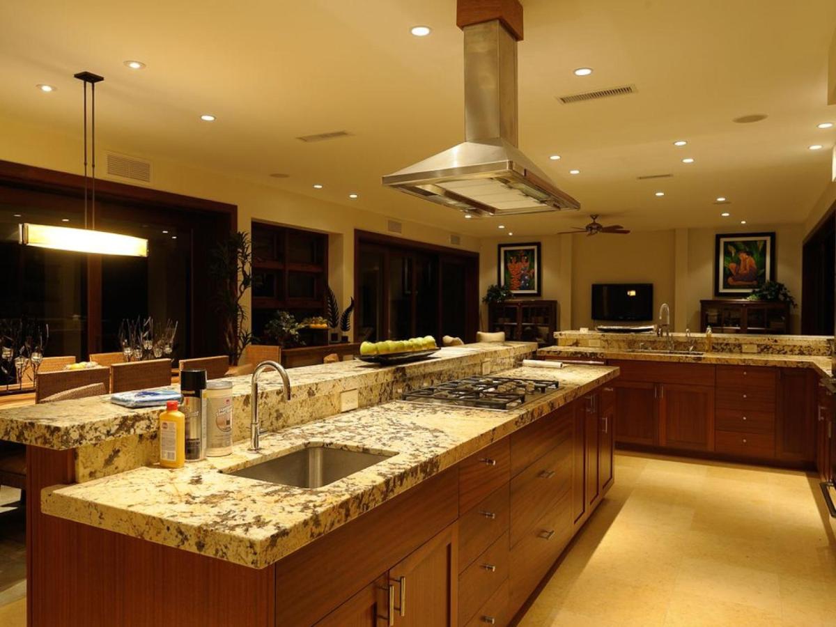 | Villa Koa - Hale Koa LUXURY Beachfront