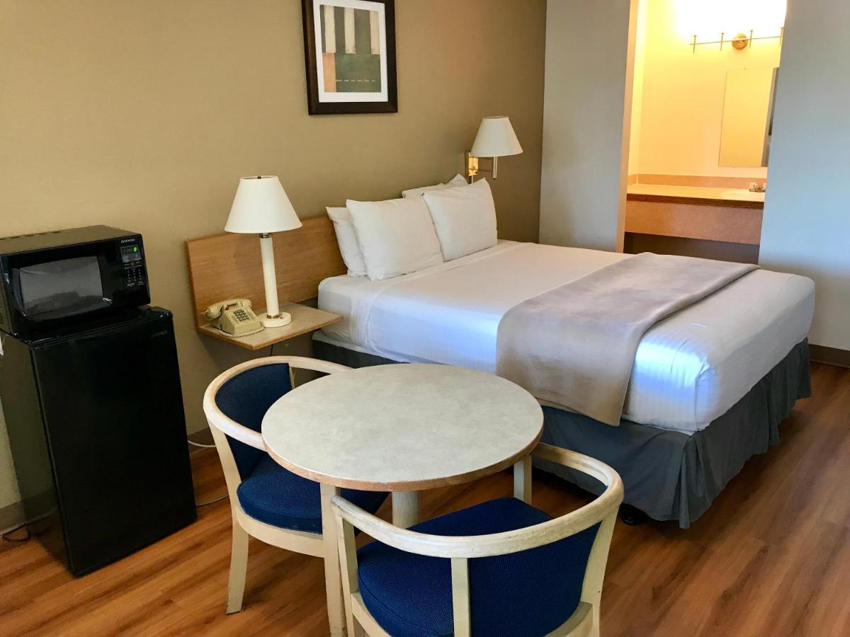 | Sea-Tac Airport Value Inn