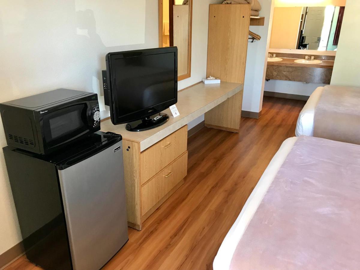 | Sea-Tac Airport Value Inn