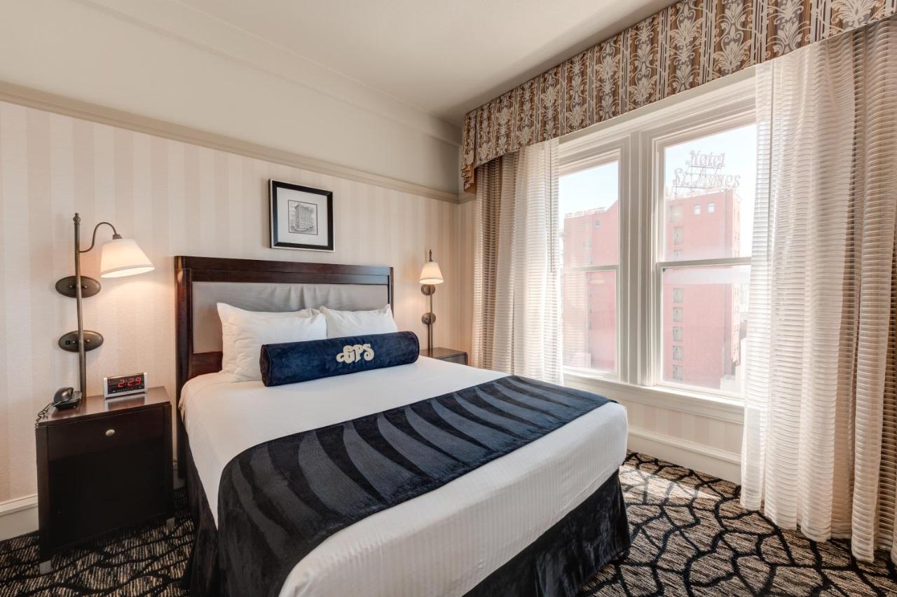 Junior Suite at Gaslamp Plaza Suites