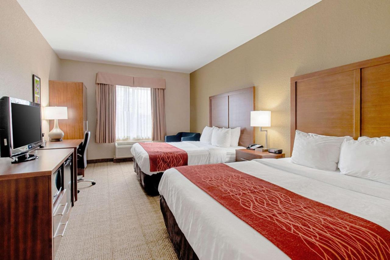 Queen Room with Two Queen Beds - Non-Smoking at Comfort Inn and Suites Fredericksburg