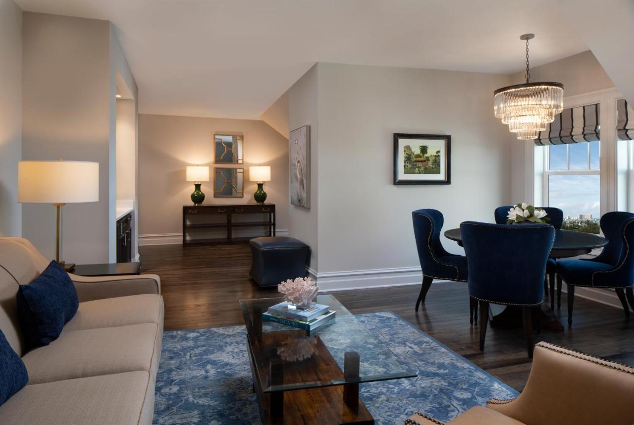 | Belleview Inn