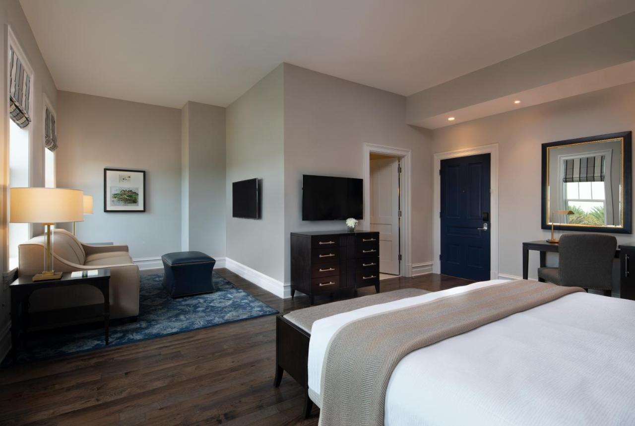 | Belleview Inn