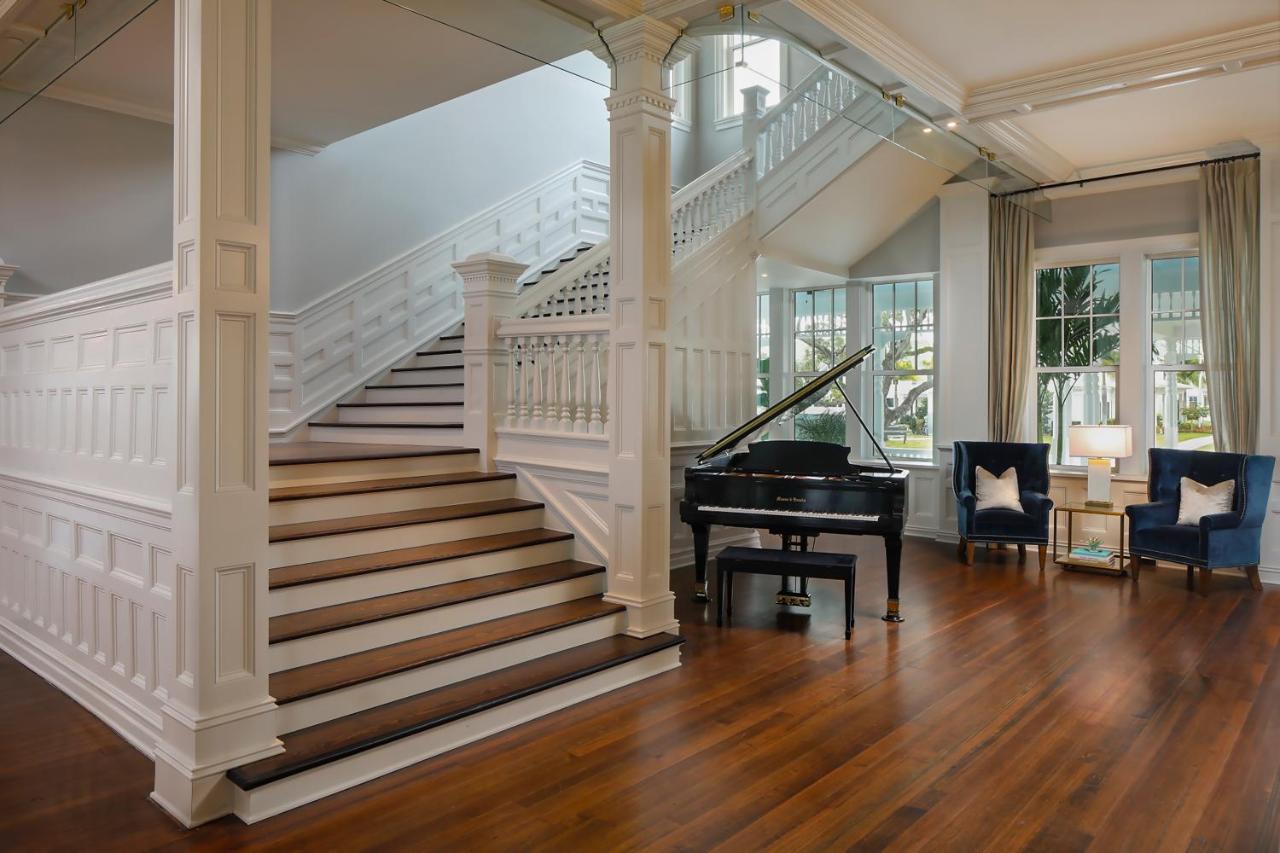 | Belleview Inn