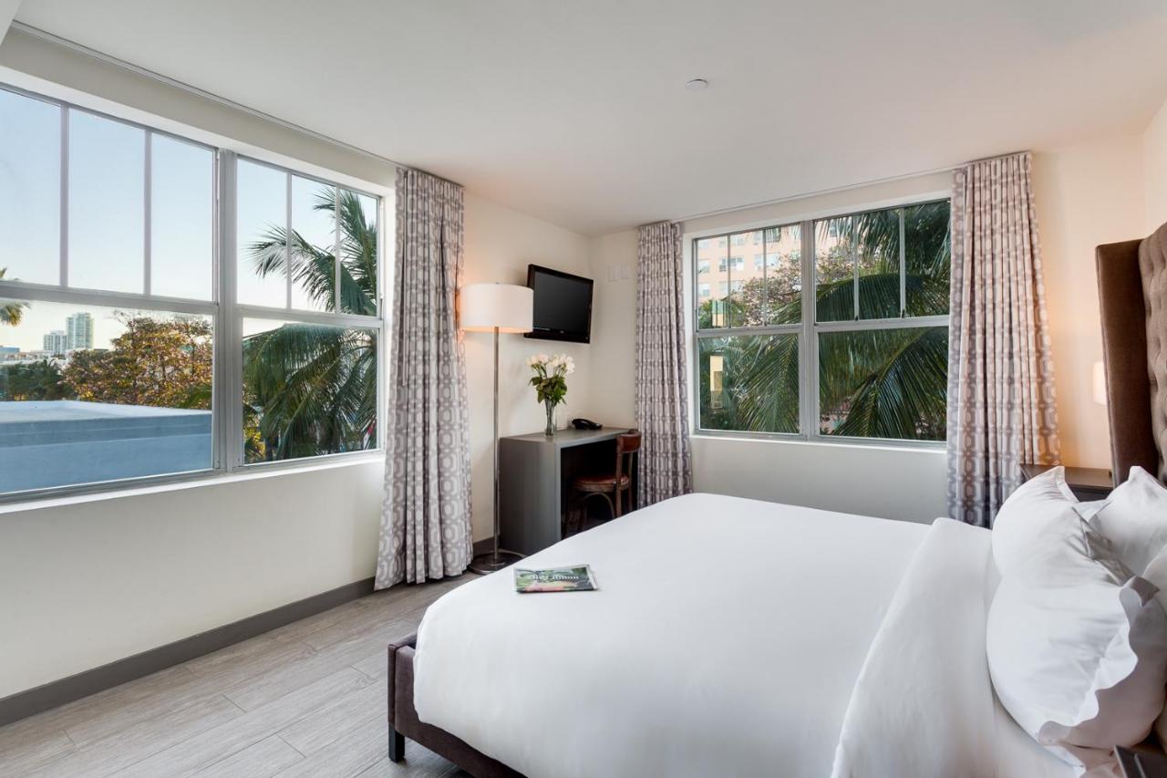 Bedroom King at Clinton Hotel South Beach