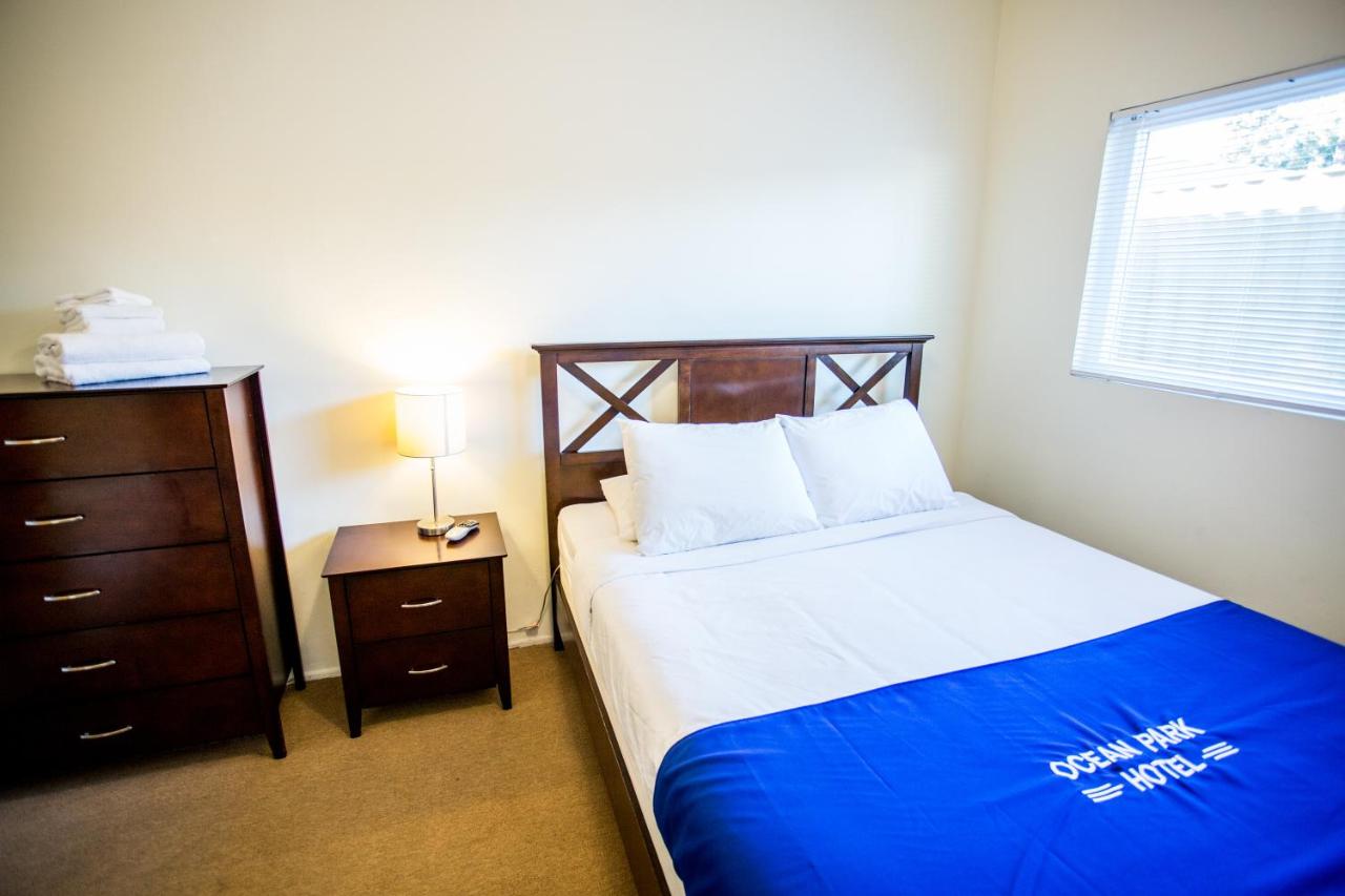 | Ocean Park Hotel