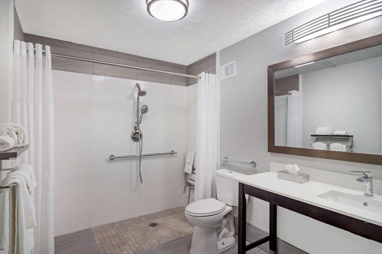  | Quality Inn & Suites